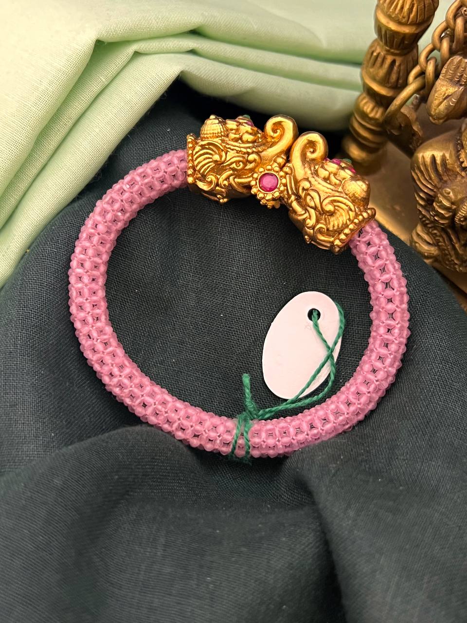 Beautiful Pearl kada in kundan - BG00296