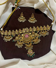 Grand Nakshi Mega Choker With Jaday Stone and Earrings - KN00681