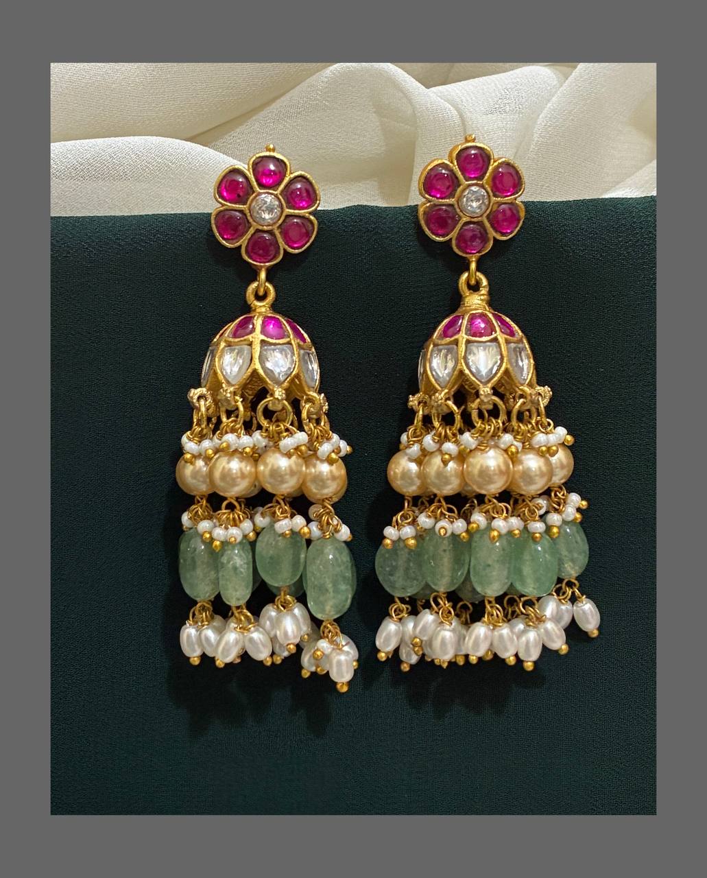 Jadau Jhumki with pearl and Beads - KE00190