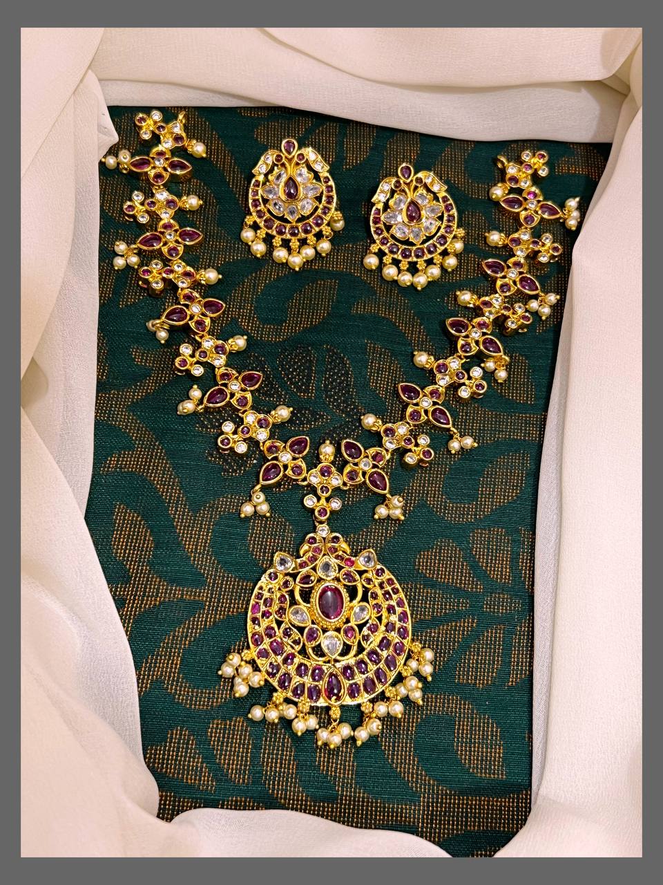 Ruby Flower Necklace In Nakshi - NN00321