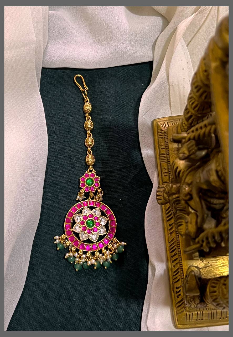 Beautiful Antique Kundan Maang Tikka - HA00156
