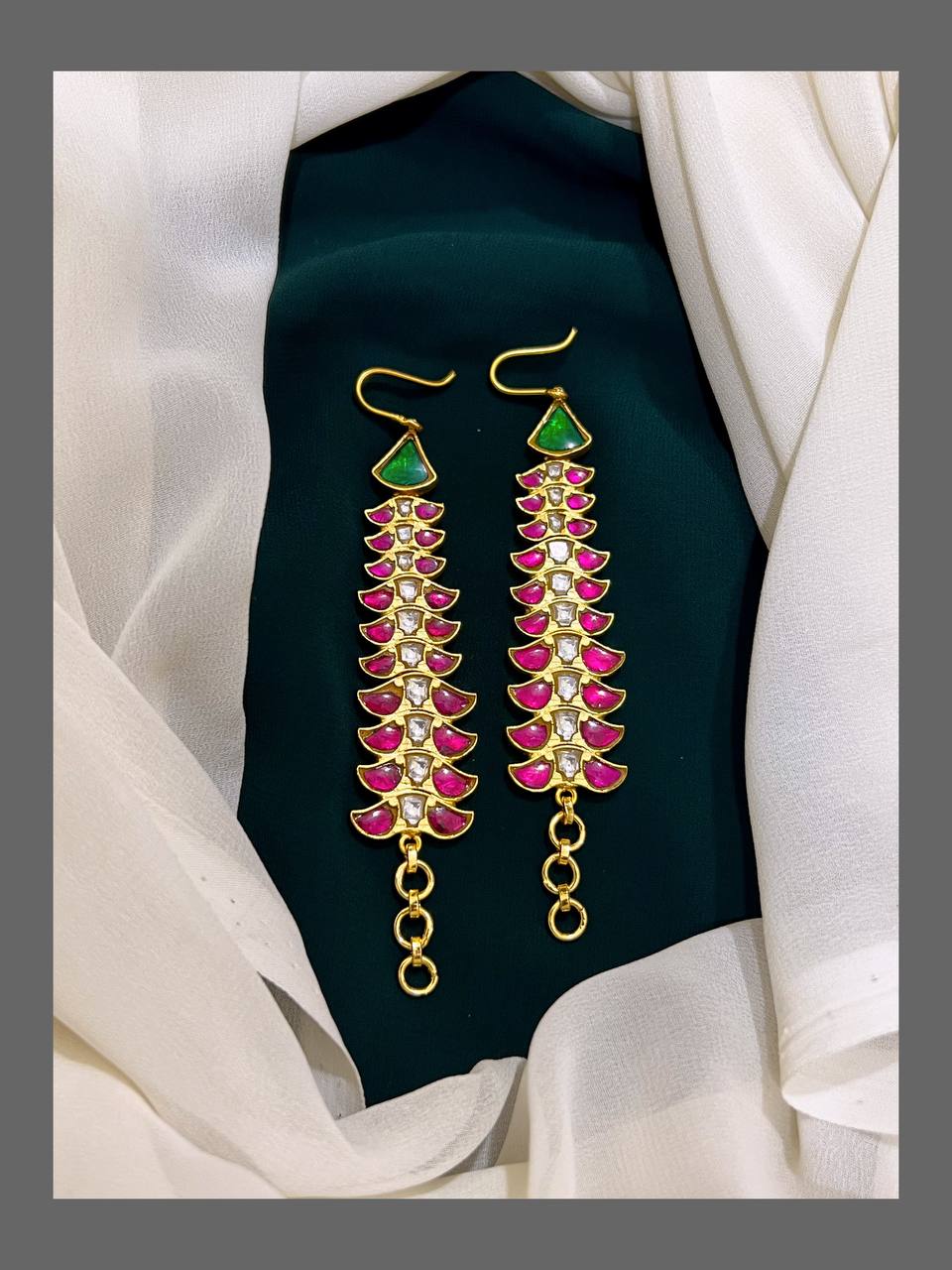 Traditional V Shape Matil - MT0033