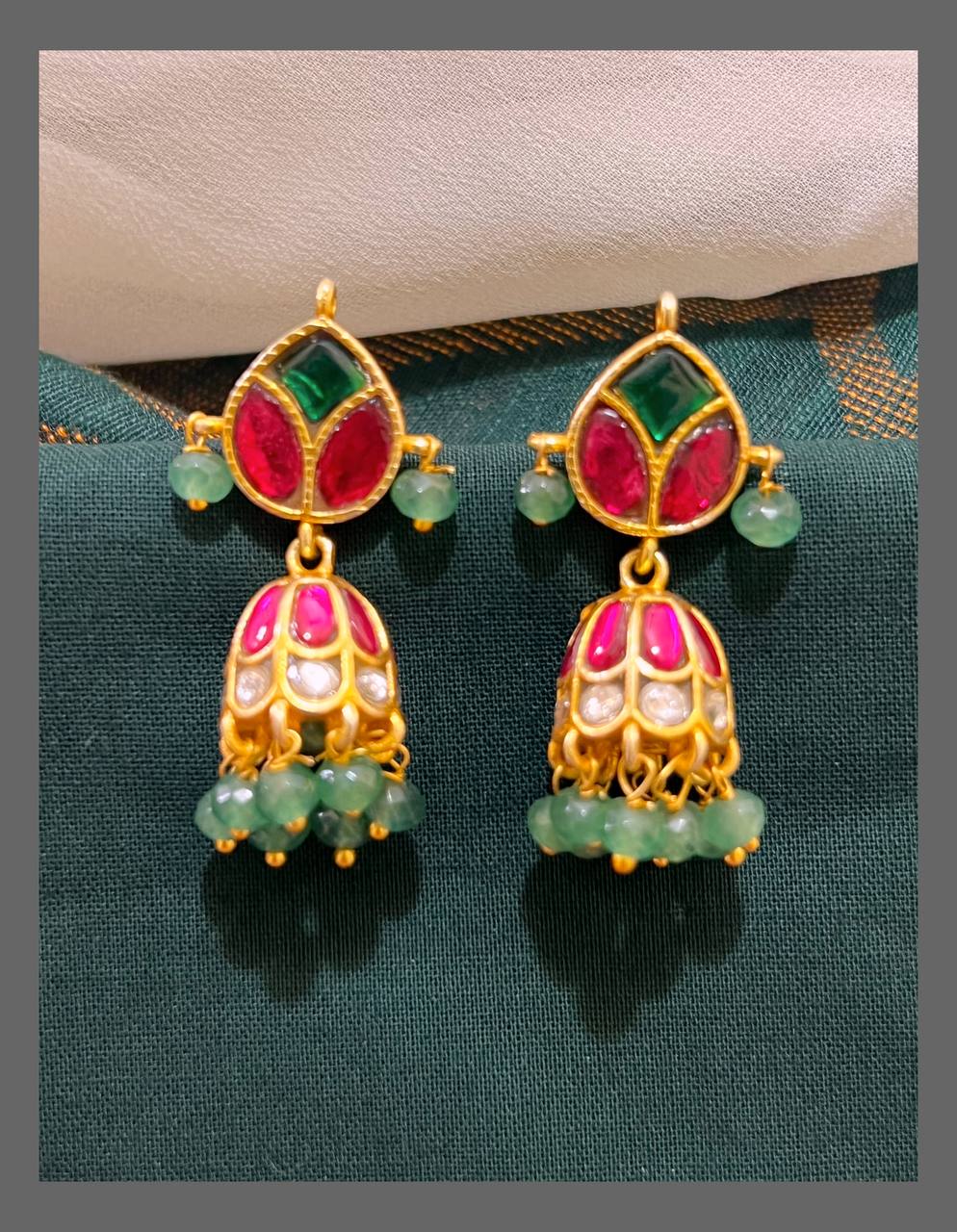 Dew Drops Small Jhumki In Kundan - KE00462