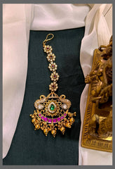 White Stone Flower Chain with Big Kundan Maang Tikka - HA00154