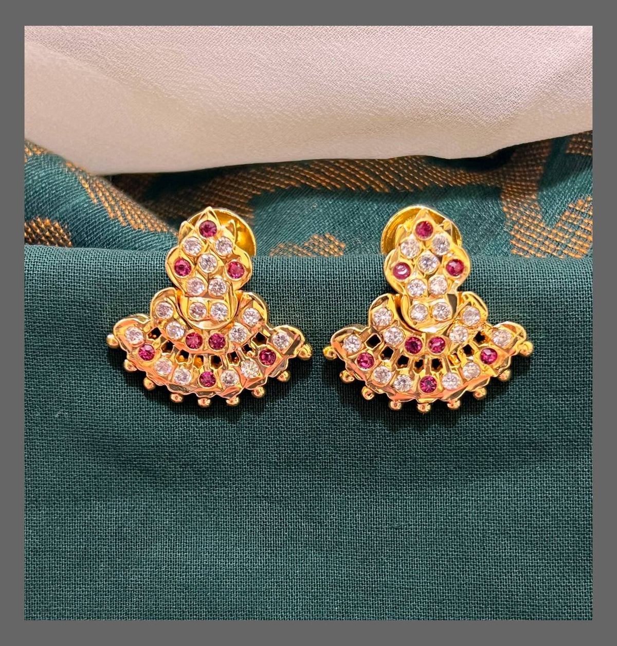 Stone Earring In Nakshi - NE00409