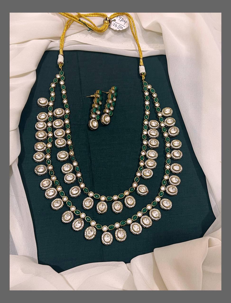 Double Layer Emerlad and White Stone Haram in Victorian - VH0058
