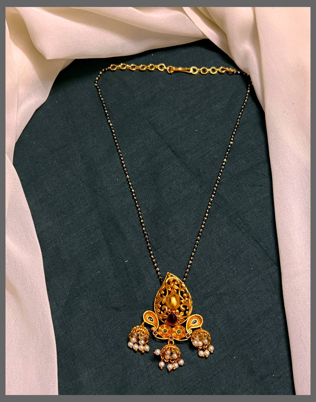 Black Beads with Mango Pendant Necklace - BD0075