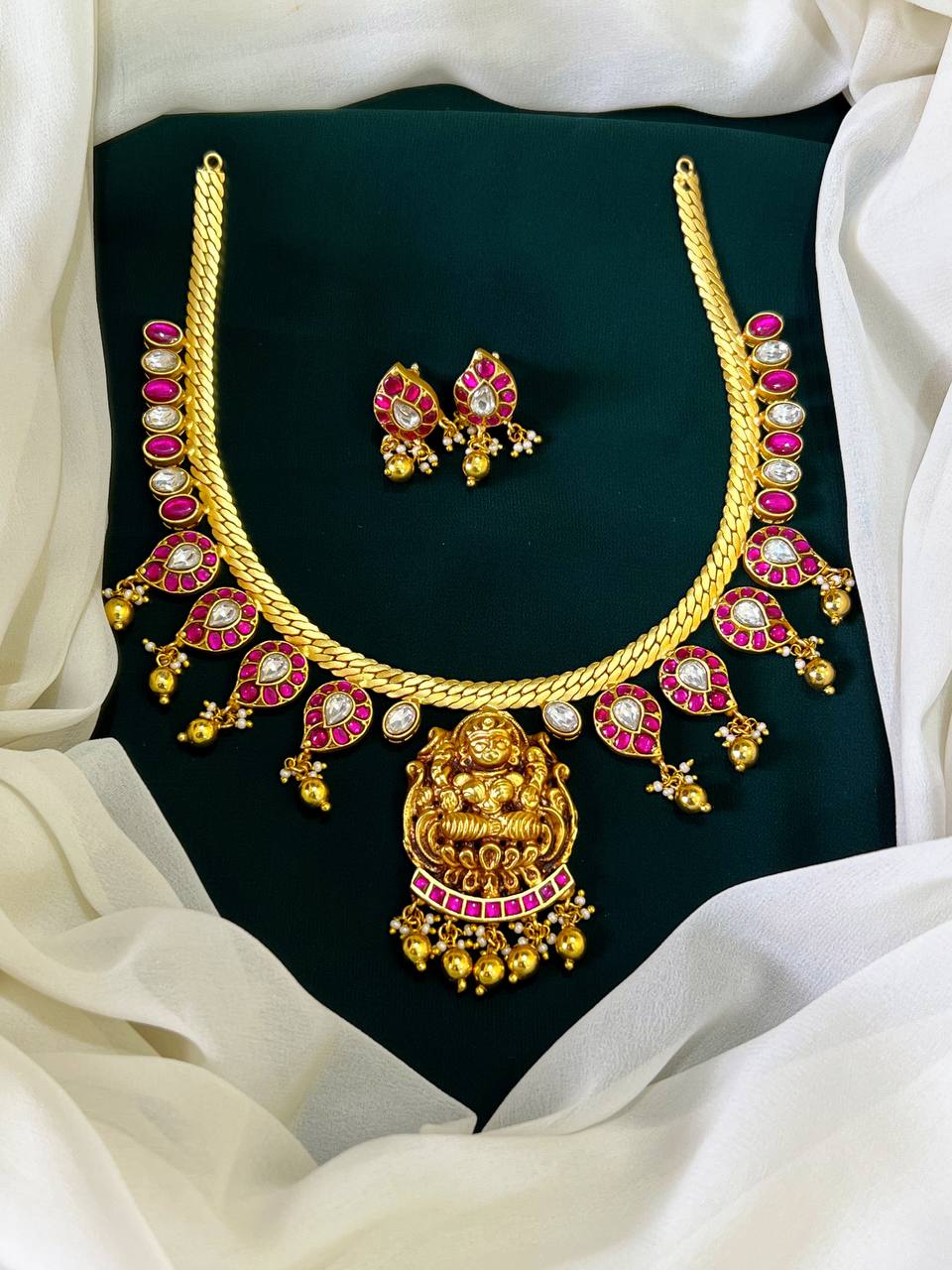 Lakshmi Pendent with Mango in Jadau Necklace - KN0057