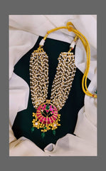 Pearl Set with Jadau Pendant - KN00180