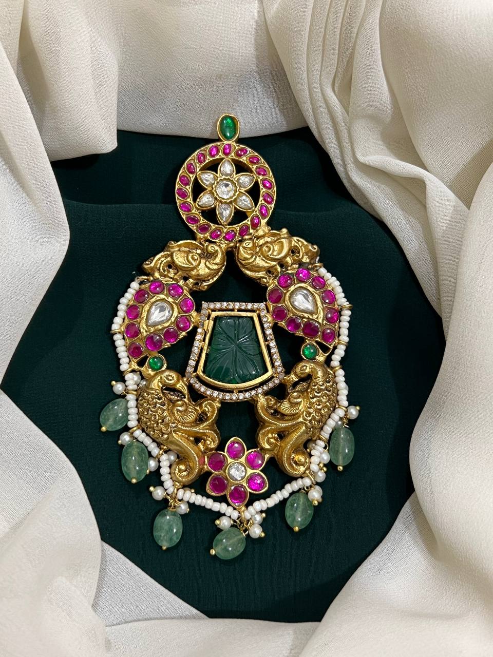 Emerald Peacock pendent in Kundan - KP00113