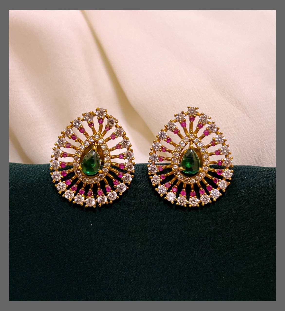 Dew Drops Stud In Victorian - VE00127