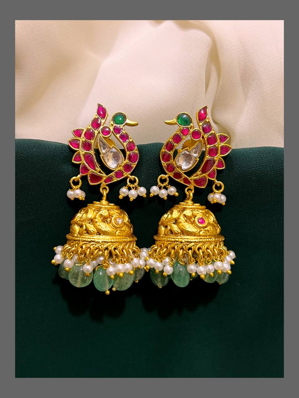 Beautiful Peacock Jhumki In Kundan - KE00452