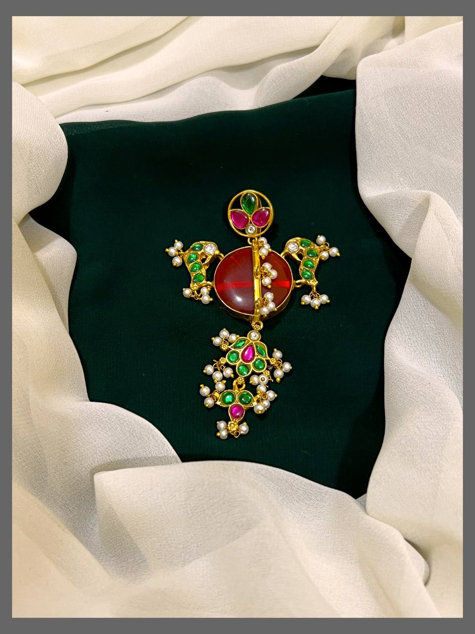 Beautiful Kundan Pendent - KP00197