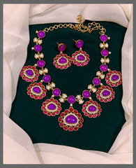 Beautiful Purple Stone Flower In Kundan Neckalce - KN00411