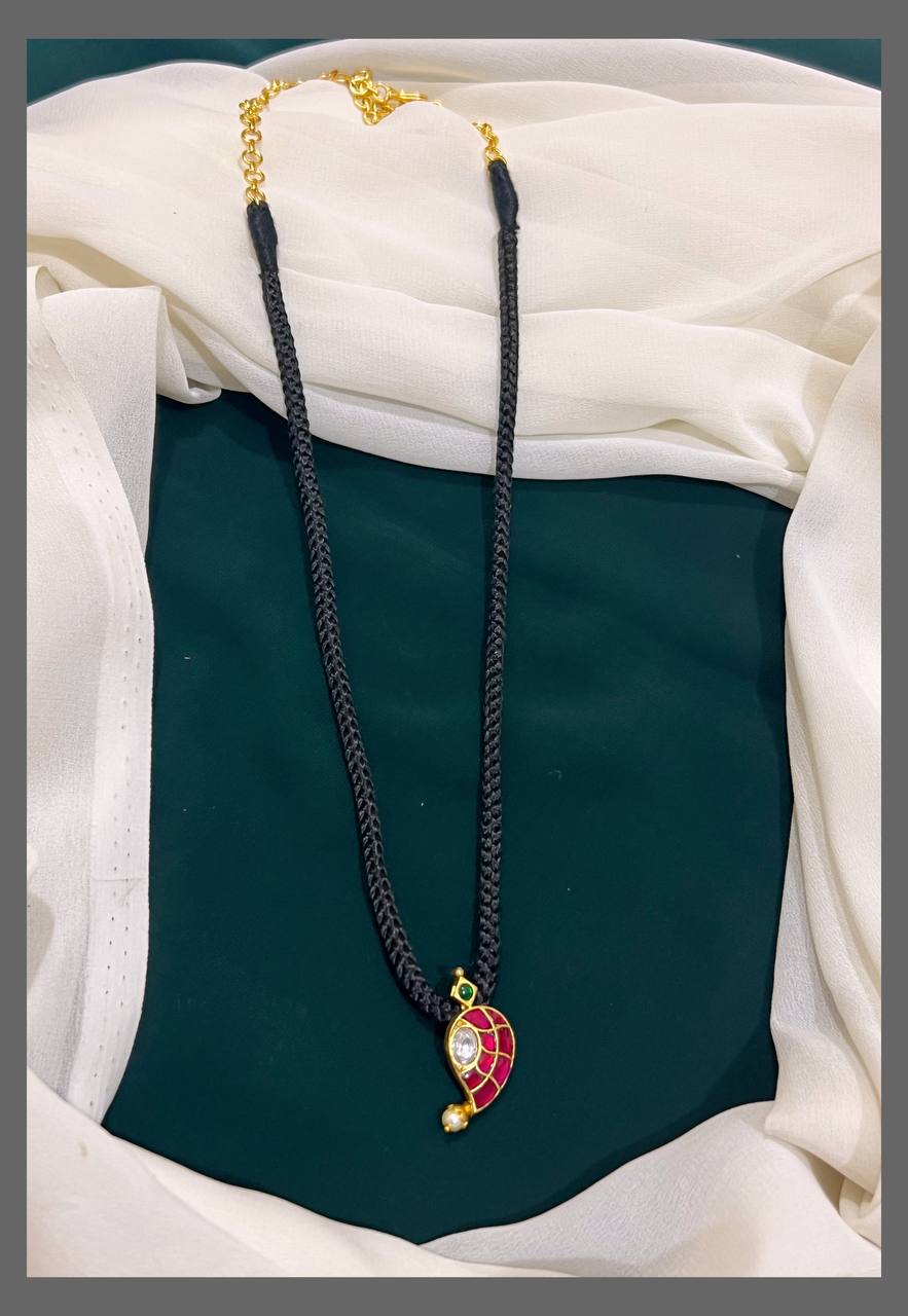 Black Dori Mango Pendent - BD0052