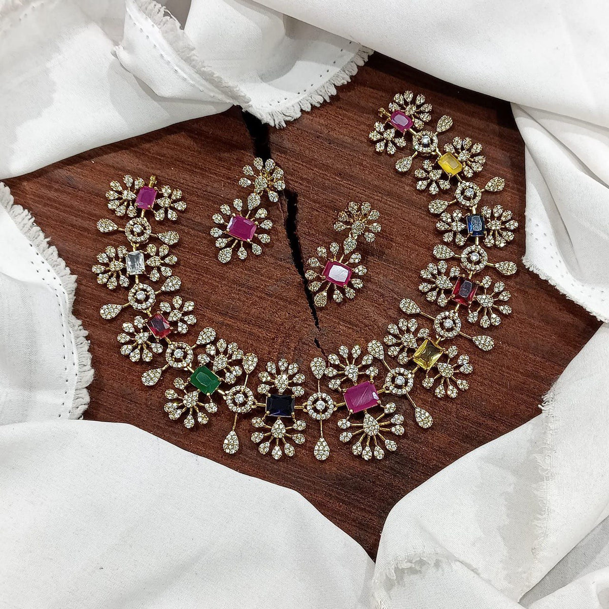 Multi Color Daimond Necklace - DN0042