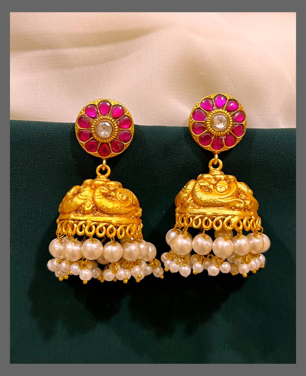 Beautiful Ruby Flower Jhumki In Kundan - KE00464
