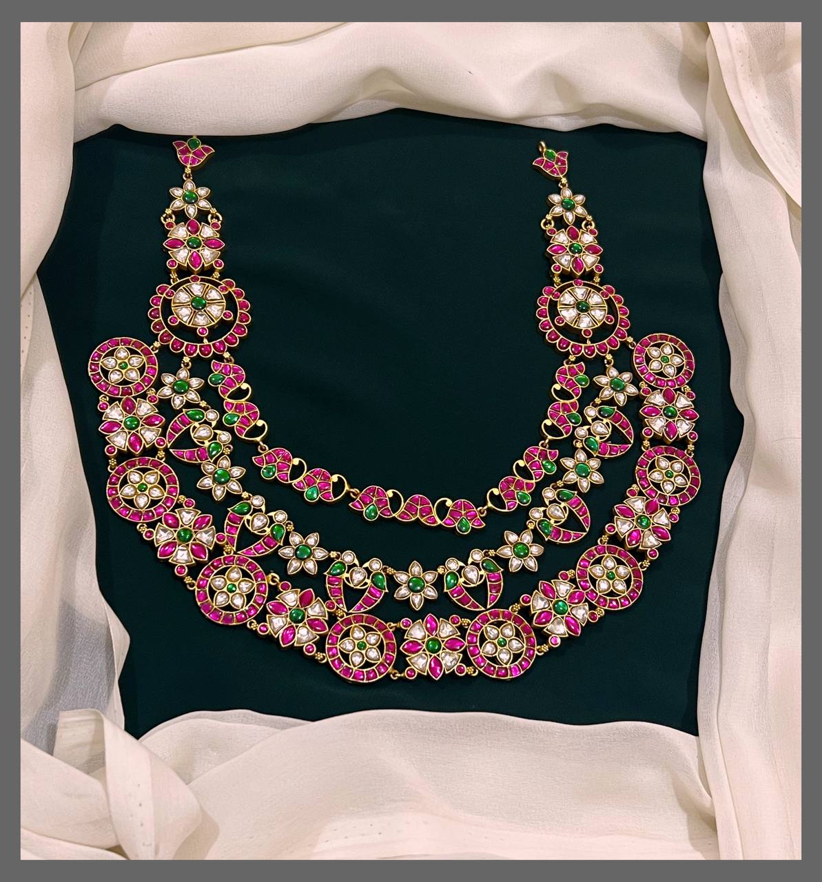 Beautiful Jadau Kundan Necklace - KN00438