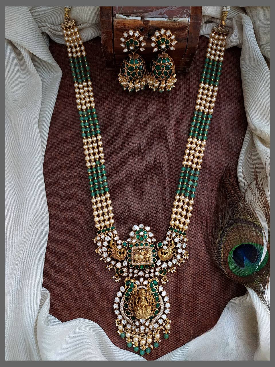 Green and White Pearl With Lakshmi Pendent - PB0094