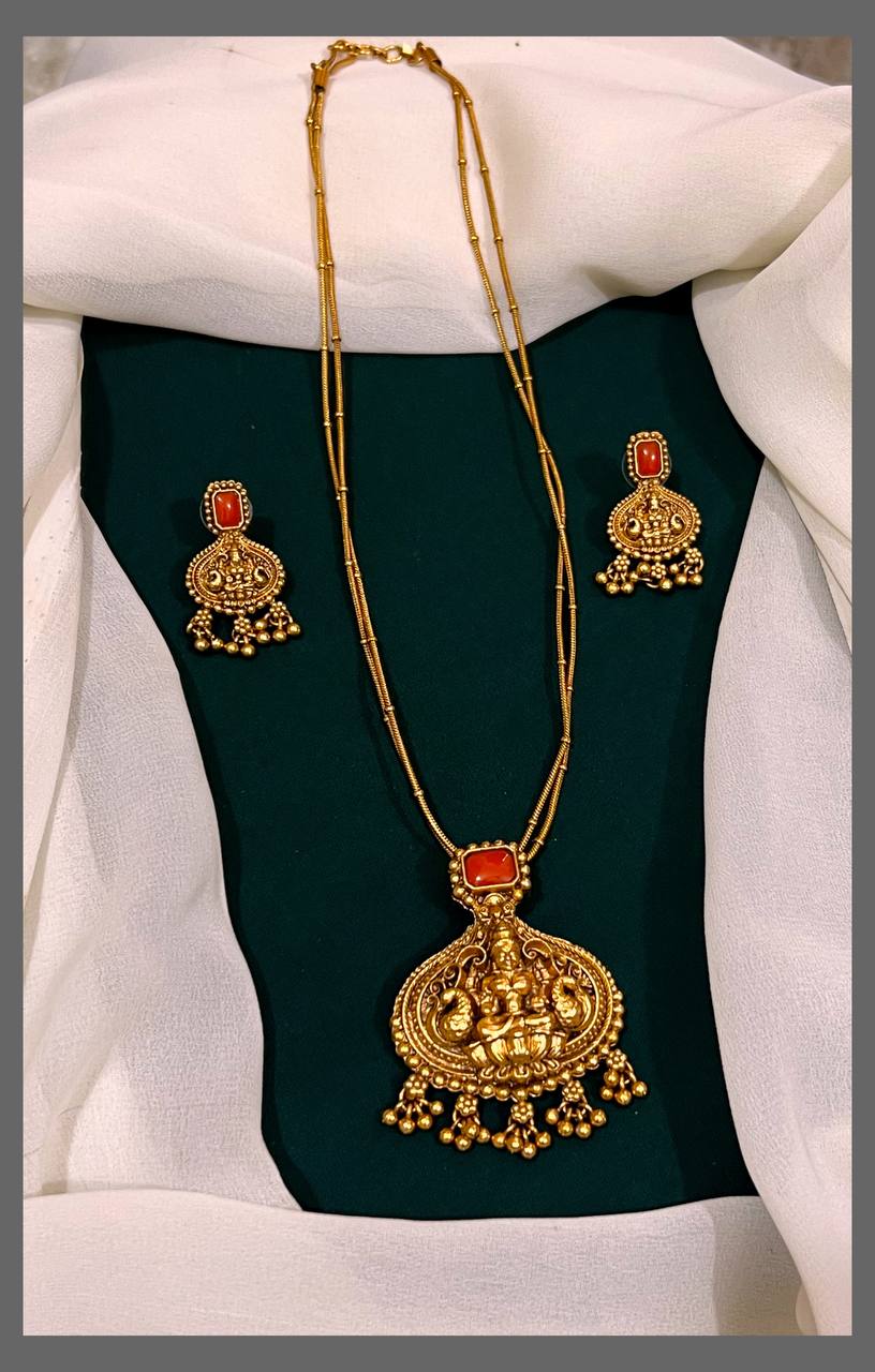 Double Layer Chain With Lakshmi Pendent - NN00476