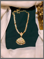 Vintage Collection Red Stone  Heart Necklace In Nakshi - NN00522