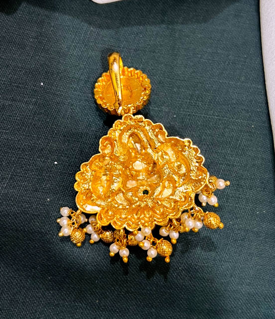 Lakshmi Pendant With Pearls - NP0070