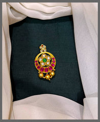 Beautiful Kundan Pendant - KP00173