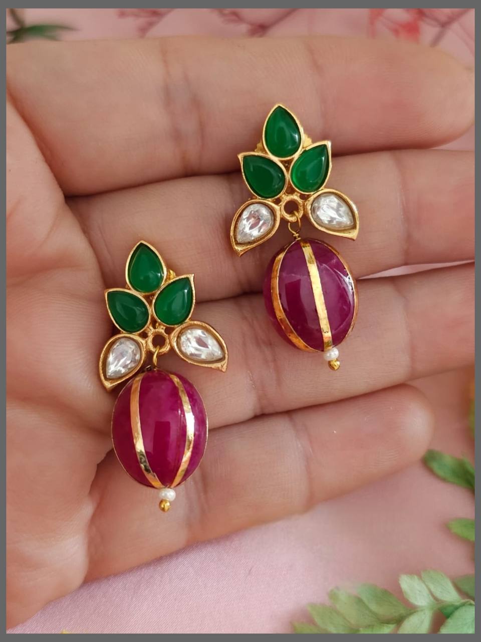 Beautiful Stone Stud With Bead - KE00510