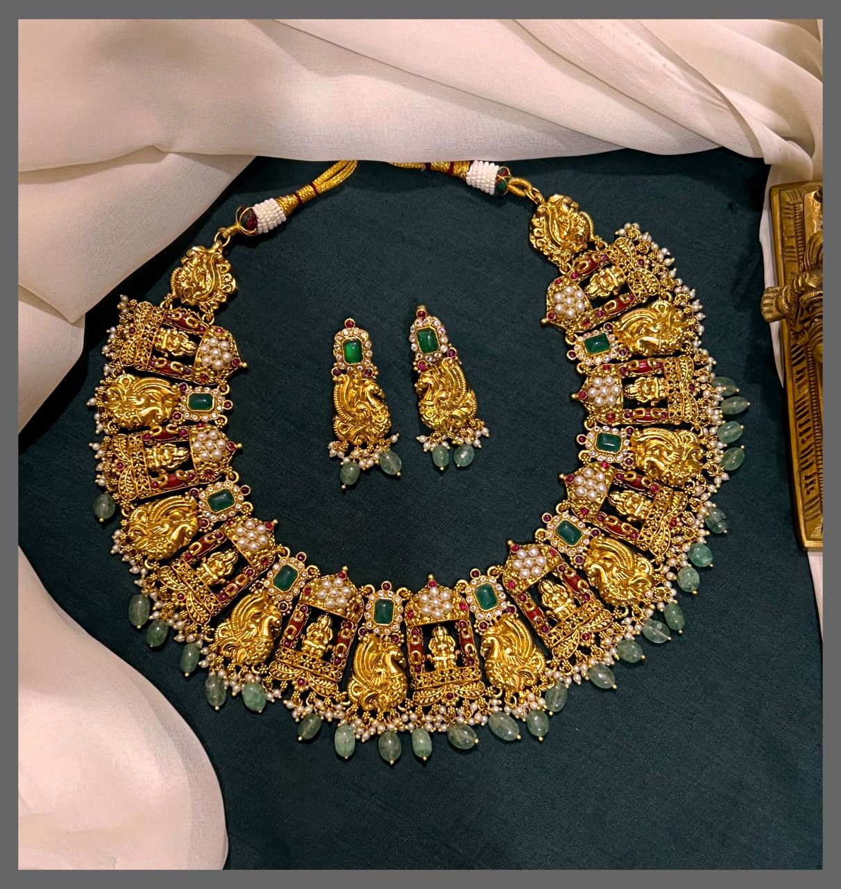 Beautiful Pearl Lakshmi with Emerald Peacock neclace in Nakshi - NN00642