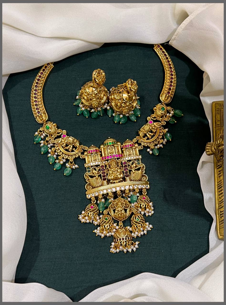 Beautiful Temple Design Lakshmi Kundan Necklace - KN00546