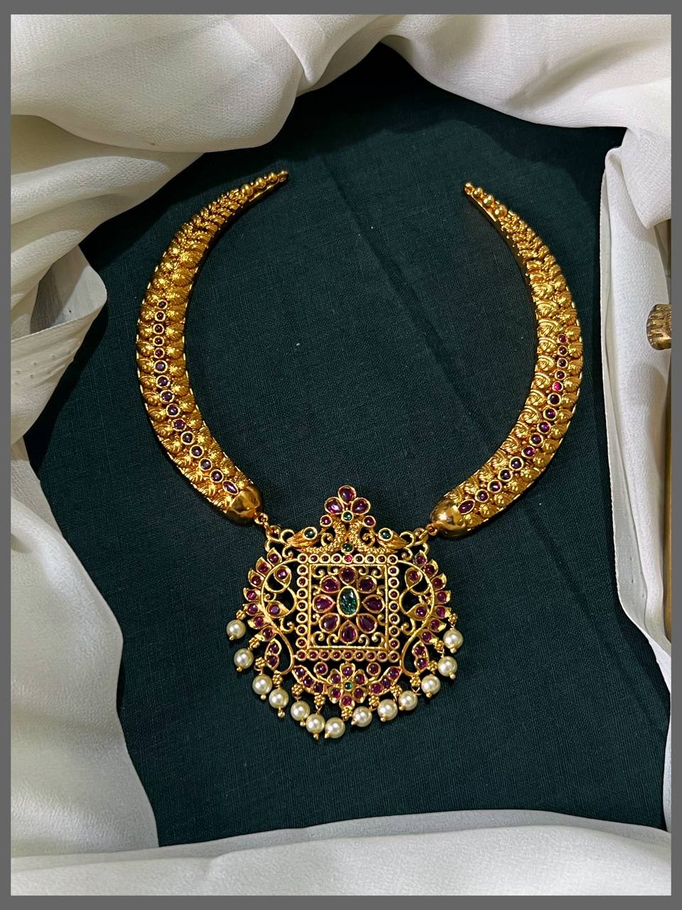 Kante Necklace In Nakshi - NN00747