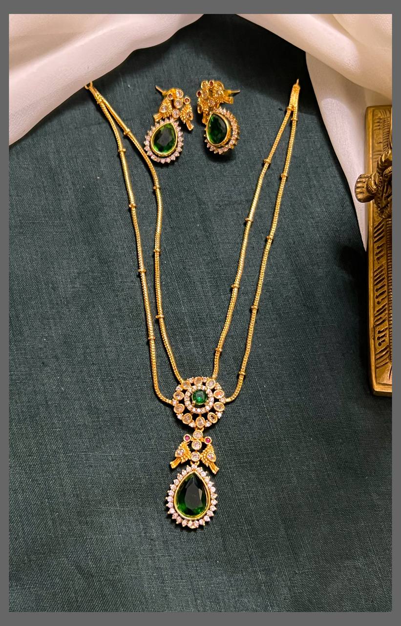 Double Layer Chain With Stone Pendant - NN00770