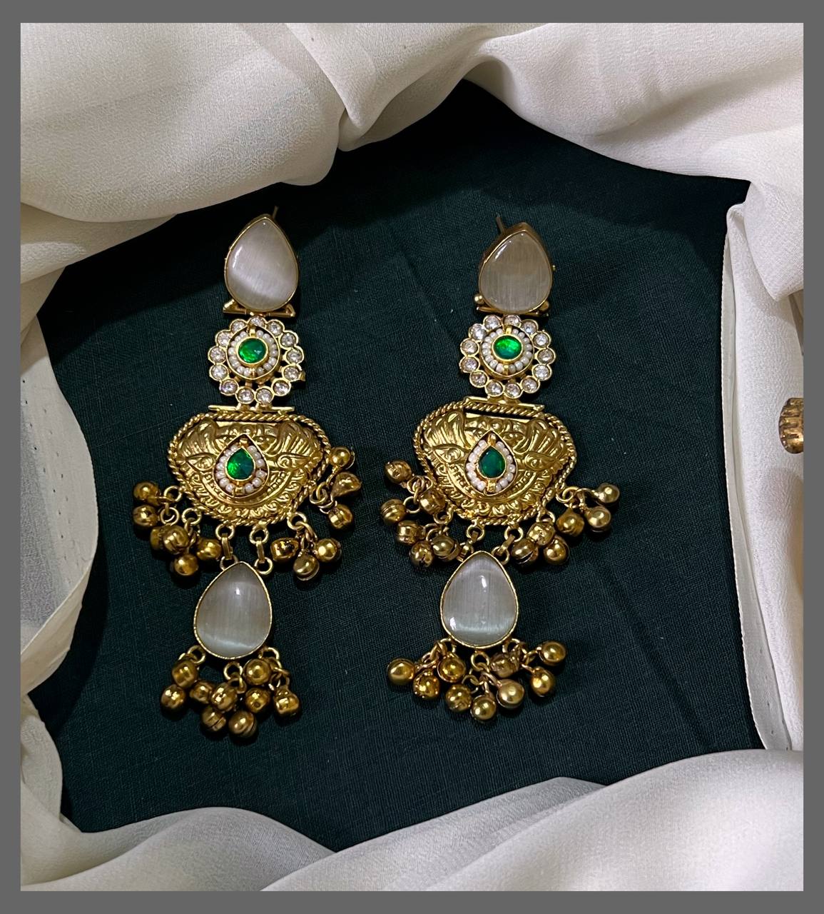 Designer Jadau Earrings - KE00227