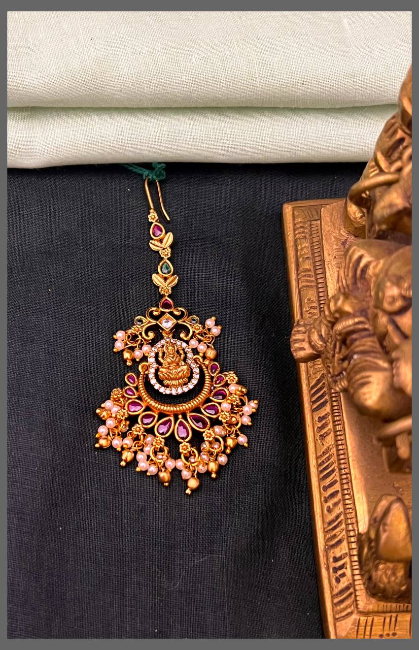 Beautiful Lakshmi Maang Tikka With Pearls - HA00185