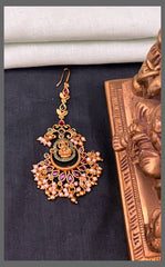 Beautiful Lakshmi Maang Tikka With Pearls - HA00185