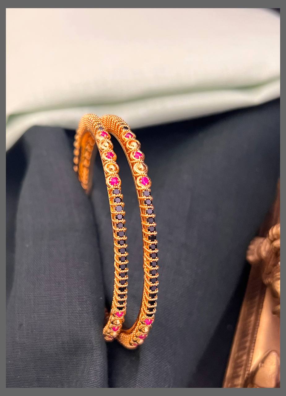 Beautiful Blue Stone Bangles - BG00397