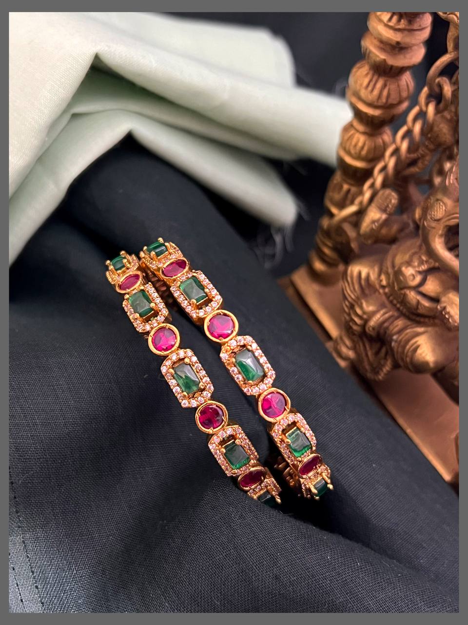 Rich Antique Ruby and Emerald Bangles in Kundan - BG00463