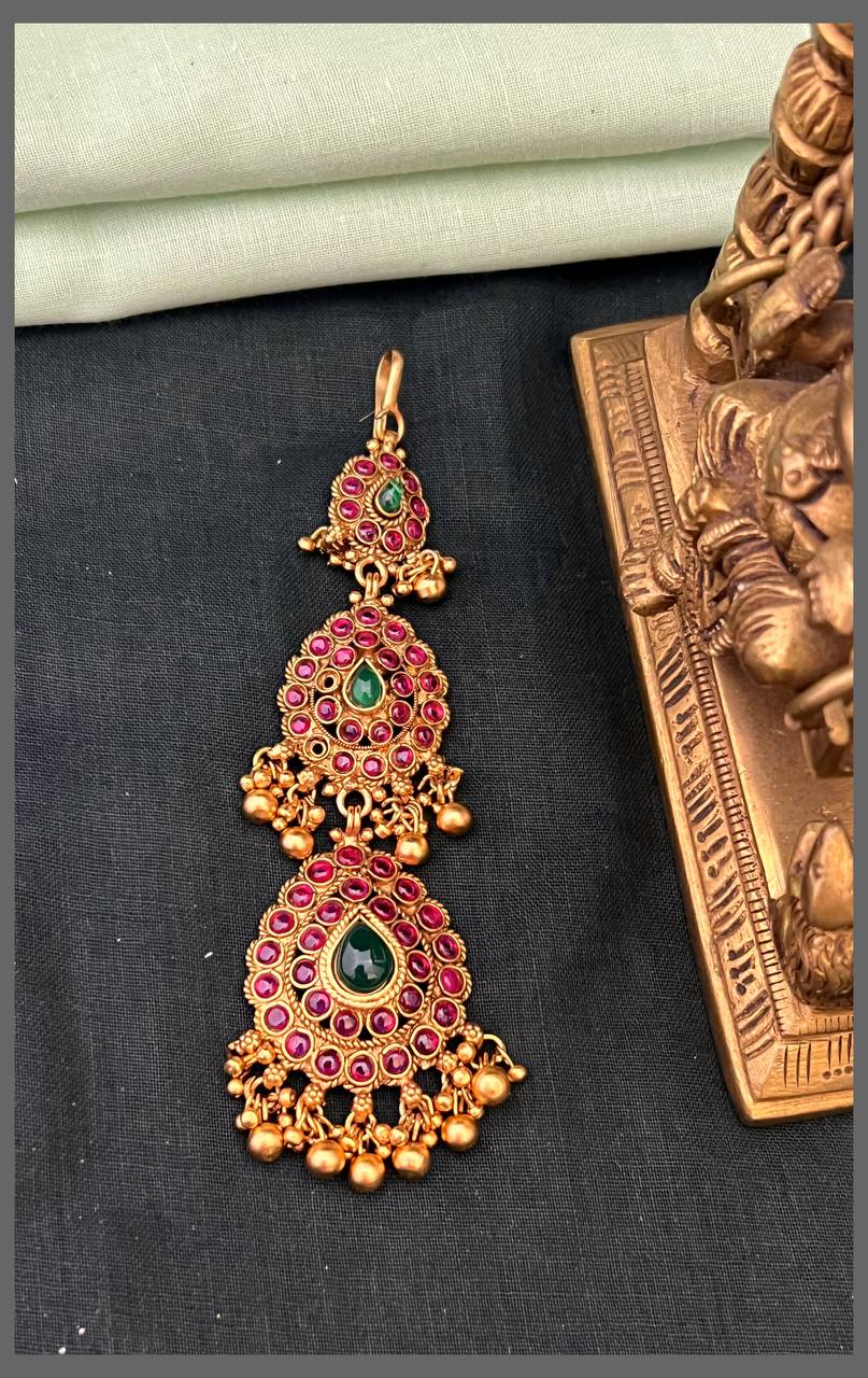 Beautiful Maang Tikka - HA00203