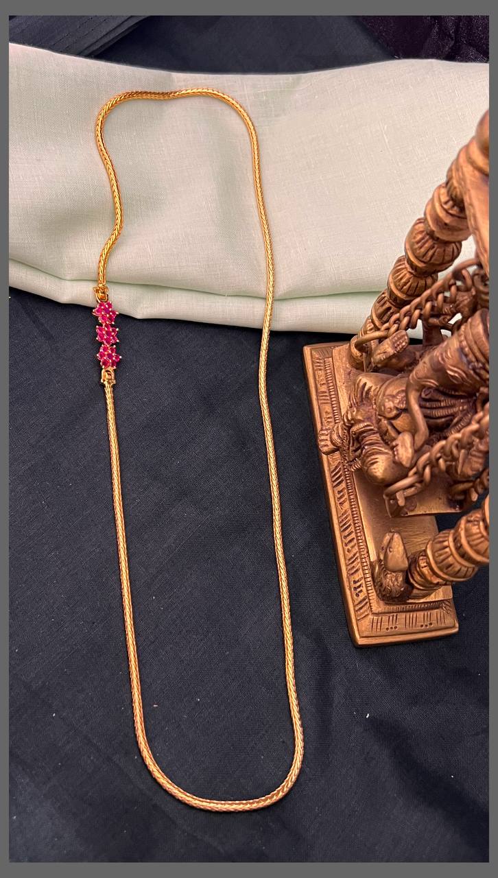 Ruby Flower Mop Chain In Nakshi - NH00388