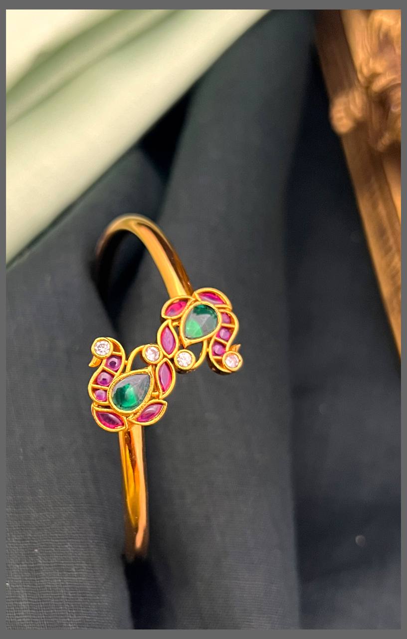 Peacock Bracelet - BG00516