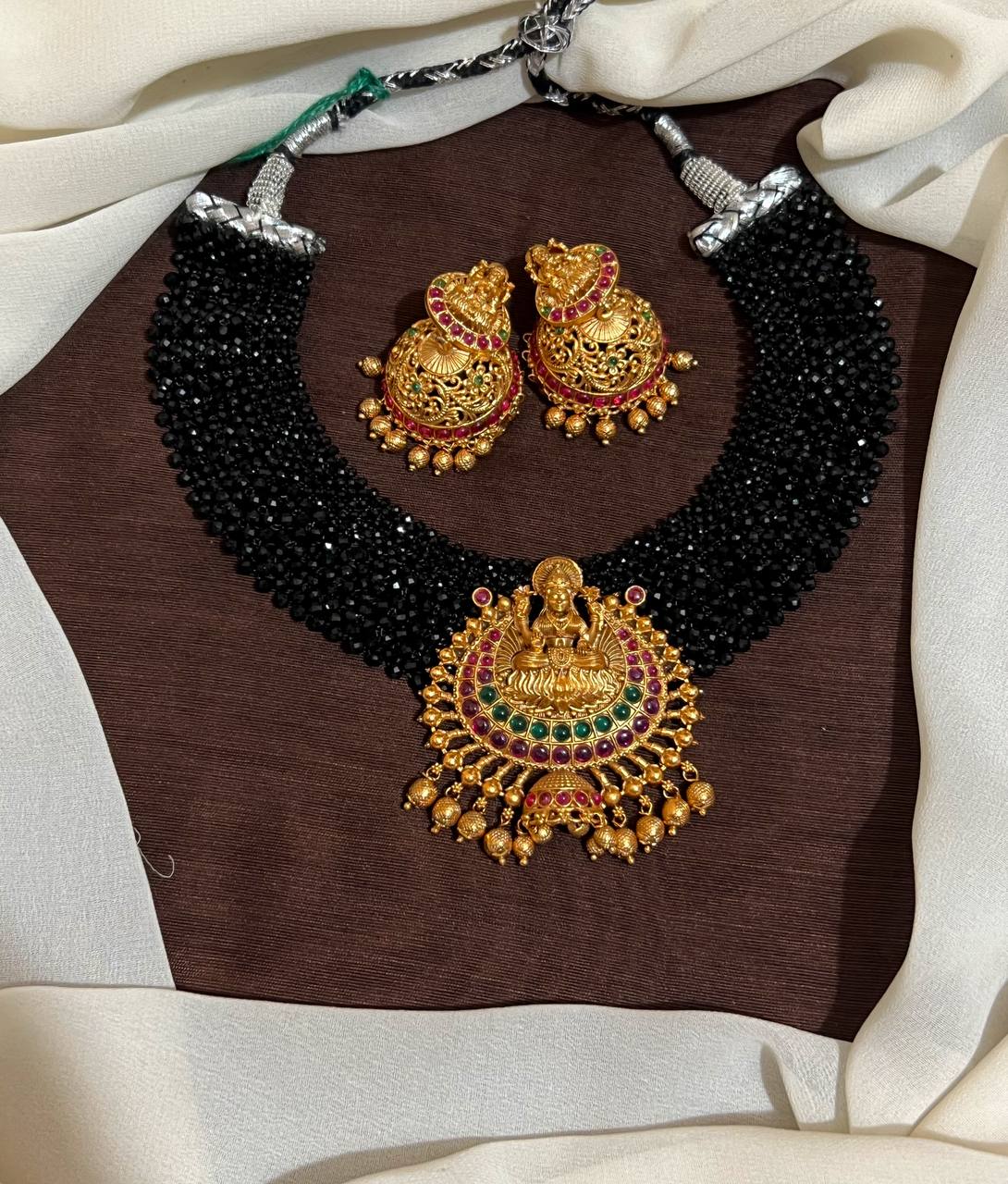 Crystal Beads Hand Made Neckalce With Nakshi Pendant - PB00599