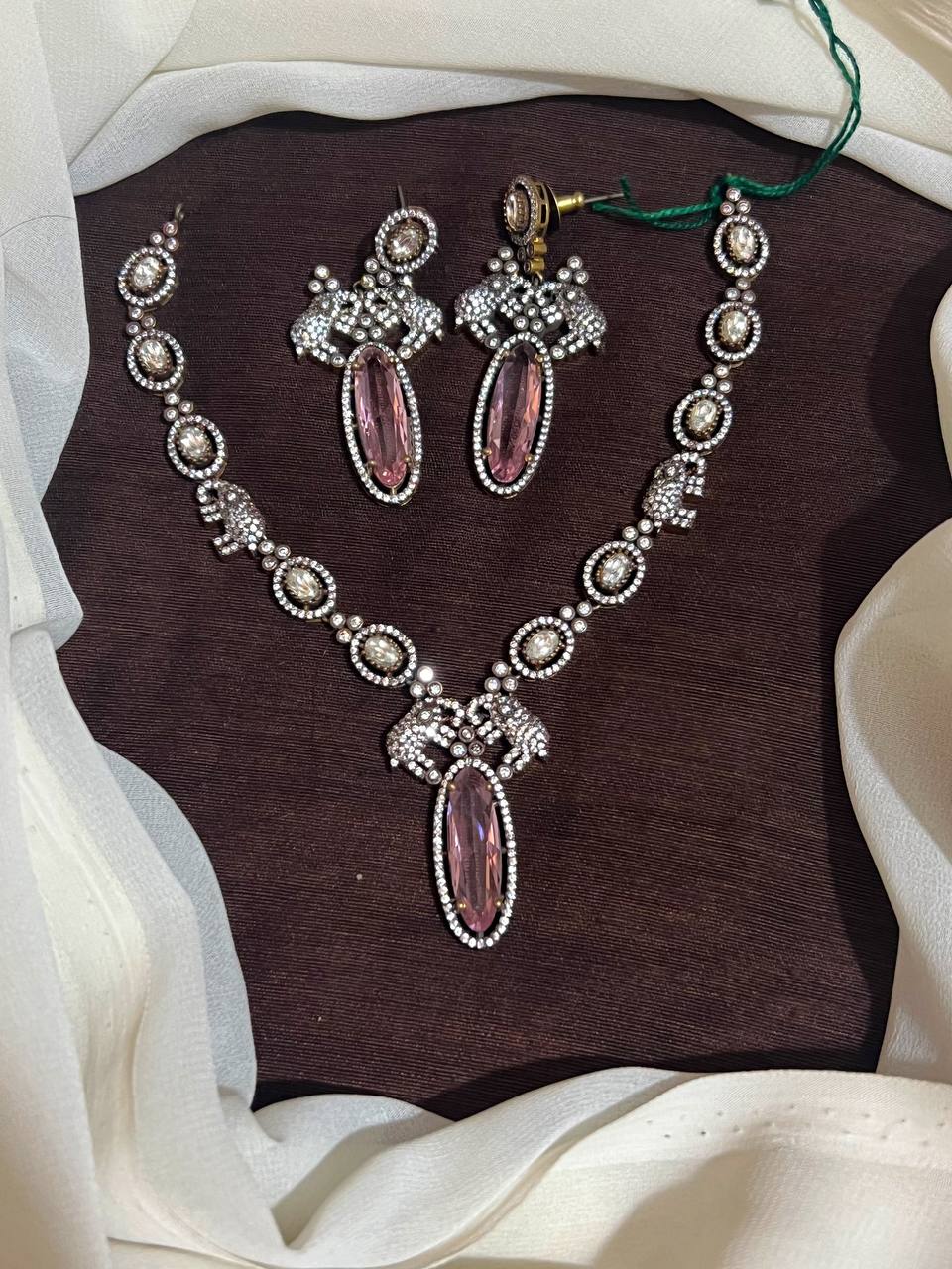 Victorian Necklace With Pink Stone - VN00208