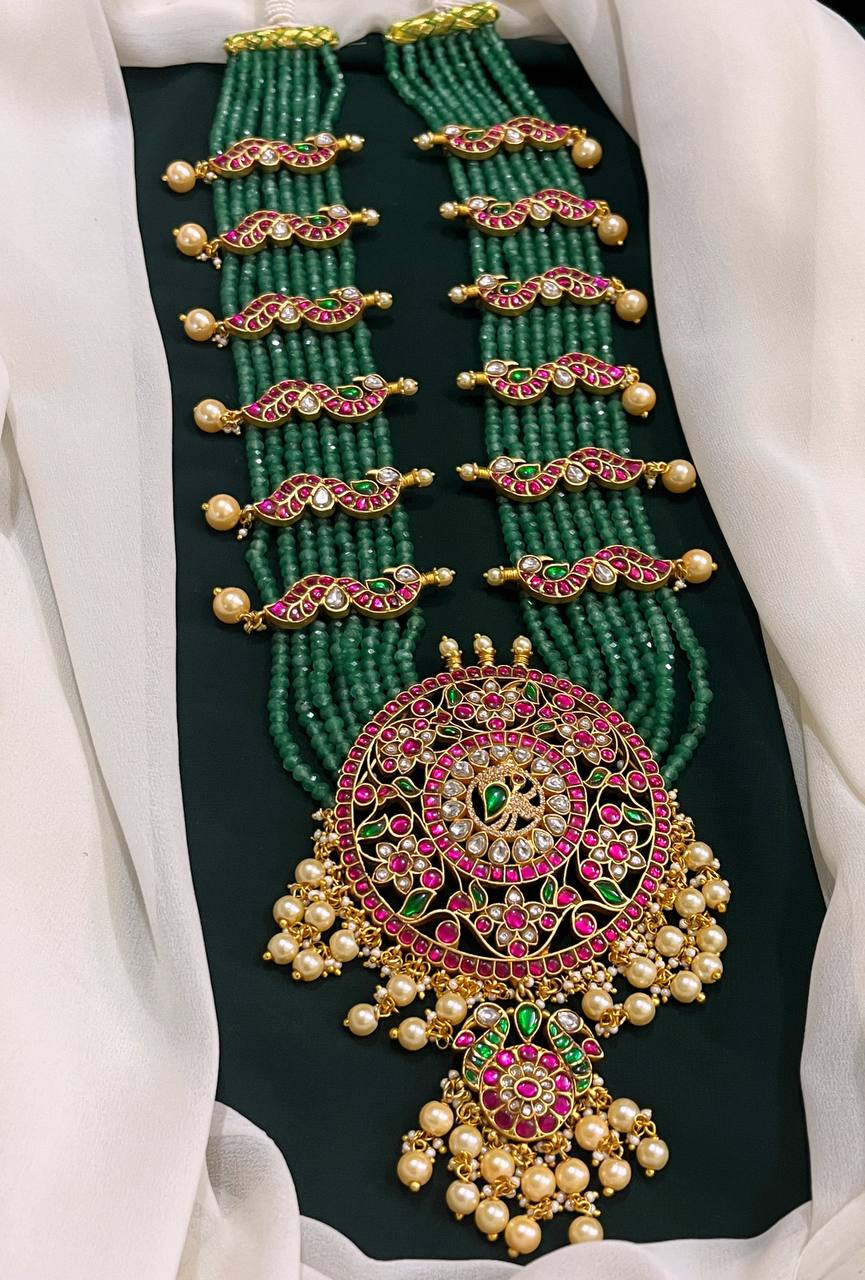 Beautiful emerald long Kundan haram with Grand pendant - HJ0065