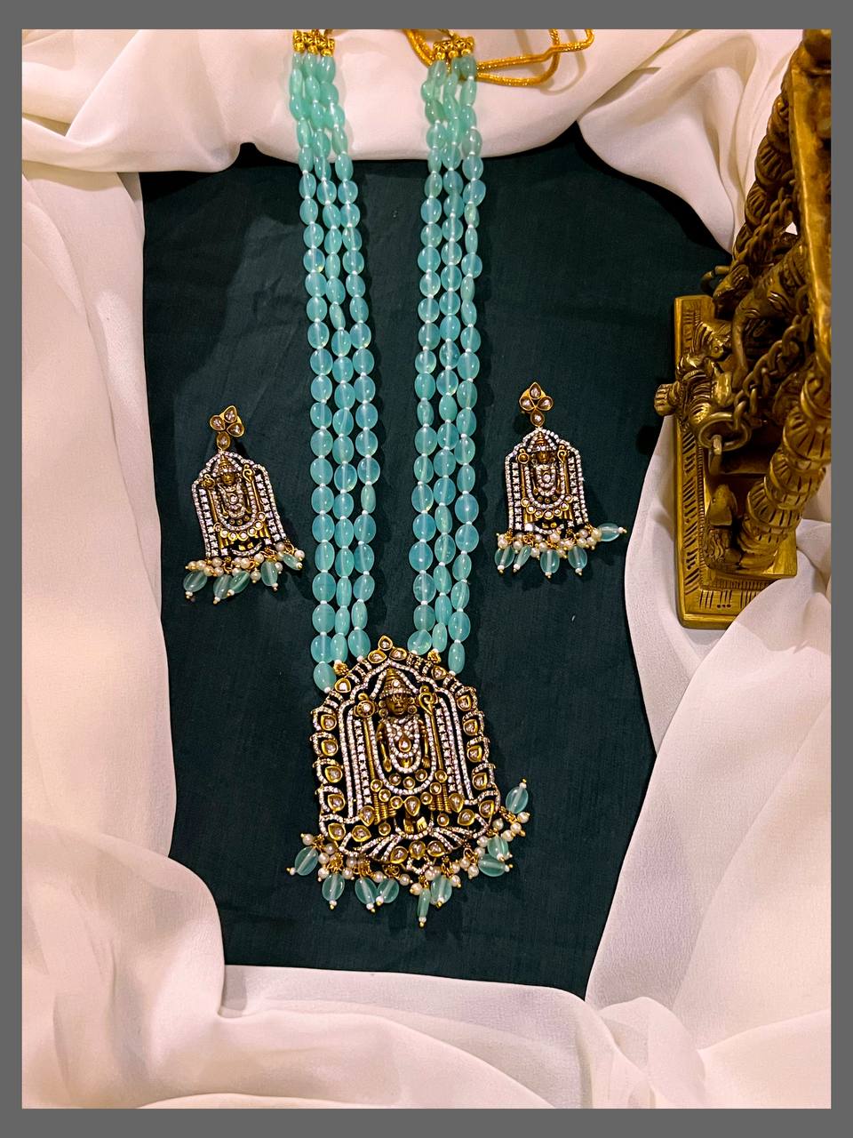 Pearl Haram with Lord Venki Pendent in Victorian - PB00225