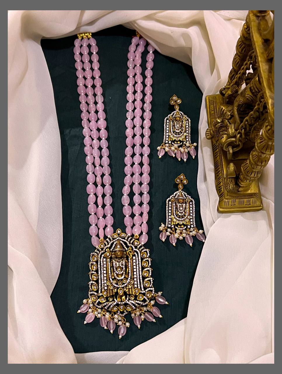 Pearl Haram with Lord Venki Pendent in Victorian - PB00225