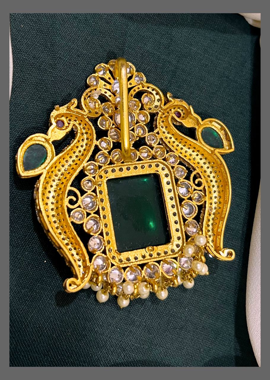 Beautiful Emerald and white Stone Victorian Pendent - VP008