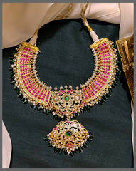 Kundan Necklace in Gold Polish - KN00539
