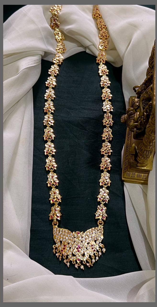 Traditional Nakshi Haram embellished with white stones Panchaloha Haram– NH00347
