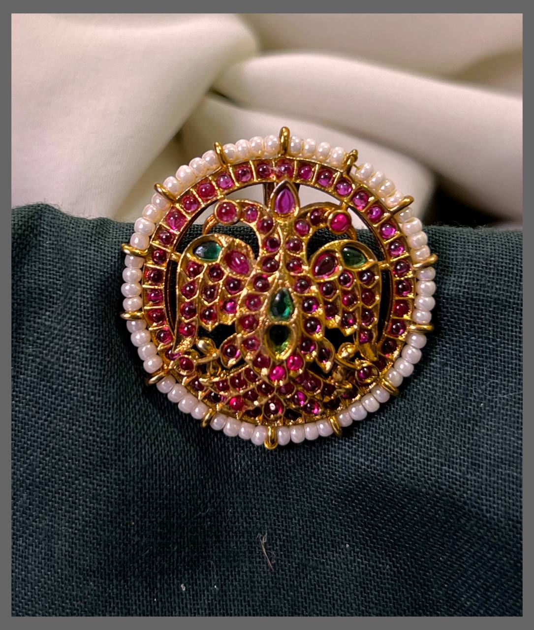Attractive Multicolor Kempu StoneHair Accessory (Jada Billa) – HA00181