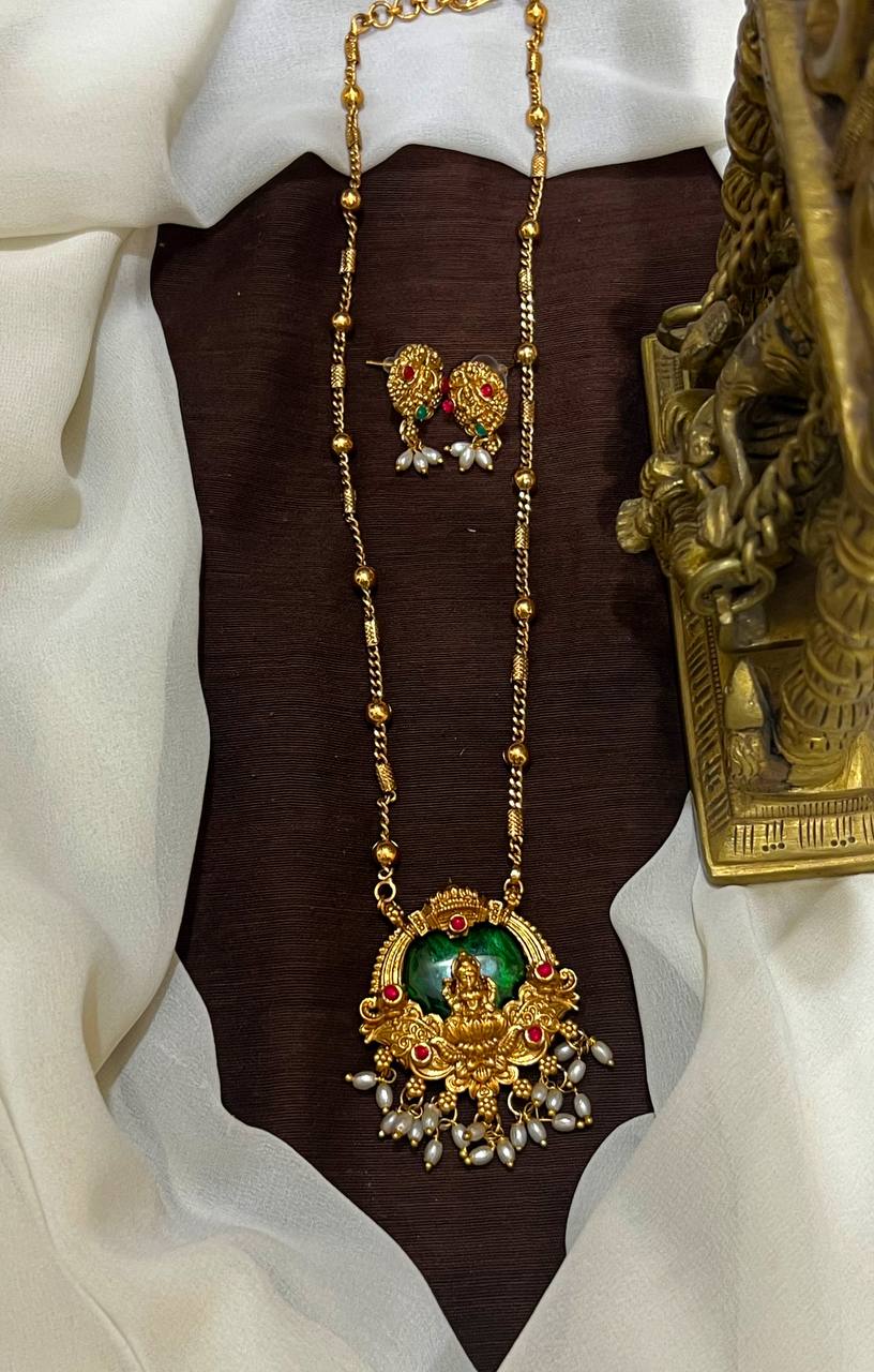 Long Lakshmi Emerald Stone Haram - NH00462